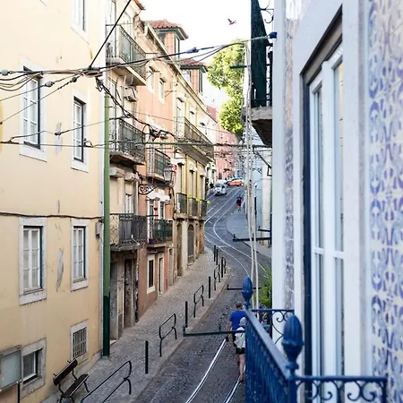 Archi-pelago Alfama Design 2*