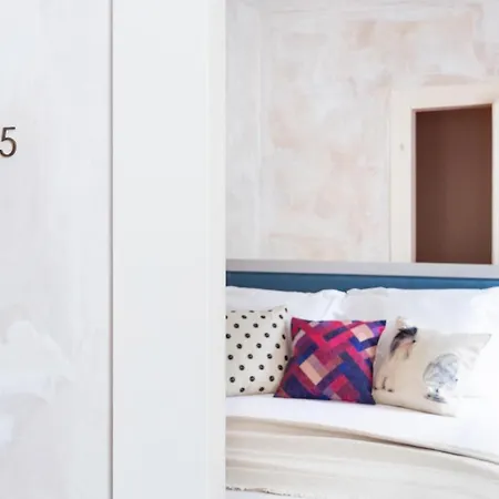 Archi-pelago Alfama Design 2*