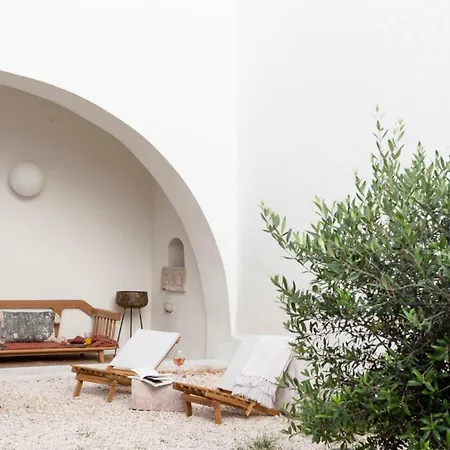 Konukevi Archi-pelago Alfama Design