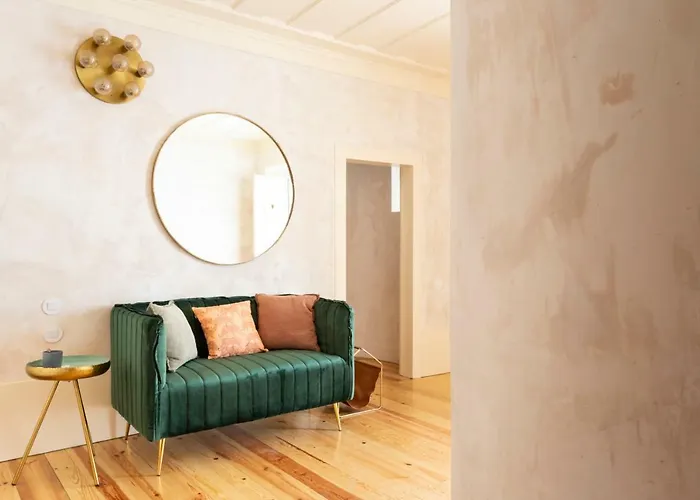 Archi-pelago Alfama Design Gasthof 3*