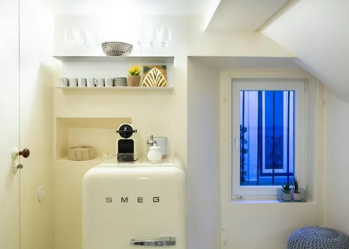 Archi-pelago Alfama Design
