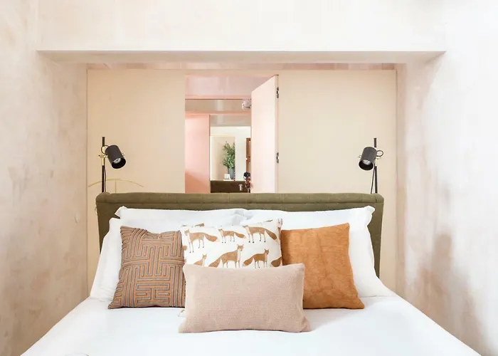 Archi-pelago Alfama Design بيت ضيافة