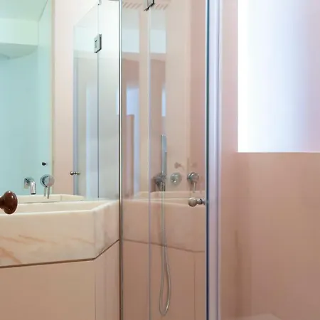 Archi-pelago Alfama Design Gæstehus