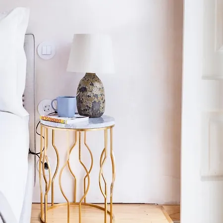 Archi-pelago Alfama Design Gæstehus