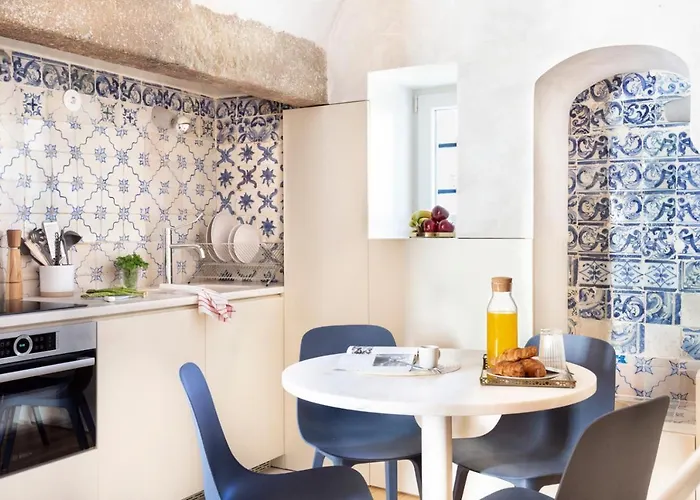 Πανσιόν Archi-pelago Alfama Design 3*